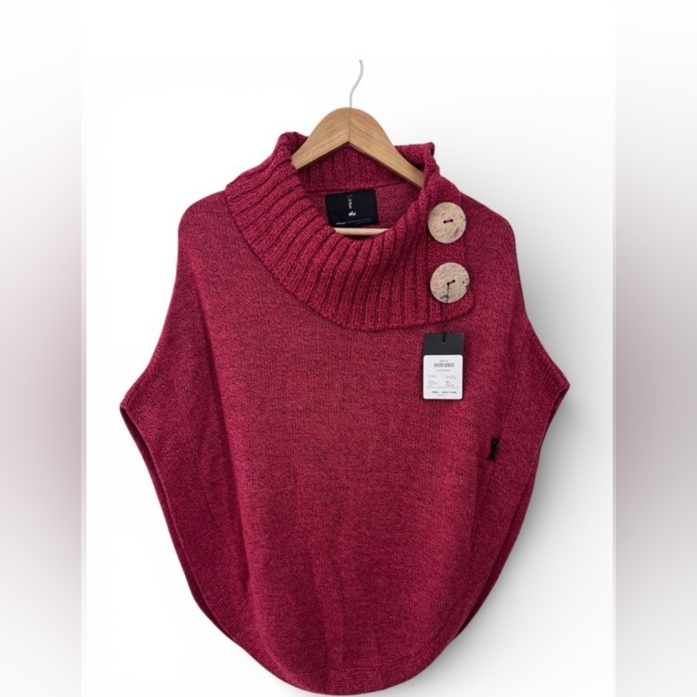 URKU Alpaca Blend Knit Poncho Sweater One Size Rust Red - New With Tags!